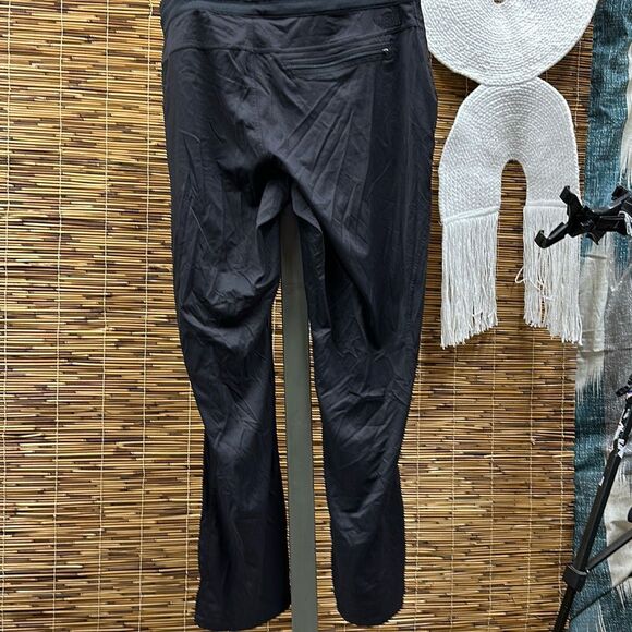 The North Face Women's Aphrodite Motion Pants - Size SM REG - Picture 3 of 3
